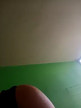 lee_hot's cam snapshot