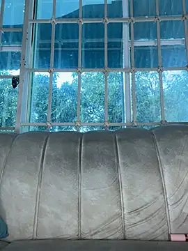 SophieD live sex cam