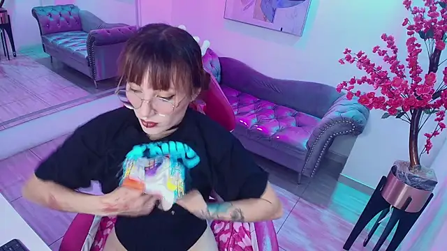 Lilith_tayylor's cam snapshot