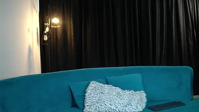 MaddyStorm's cam snapshot