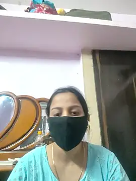 Tamil_shalini's cam snapshot