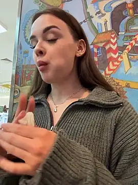 KristiRich live sex cam