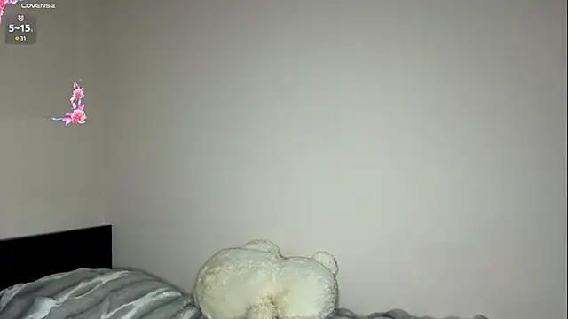 ZaraCreedon's cam snapshot