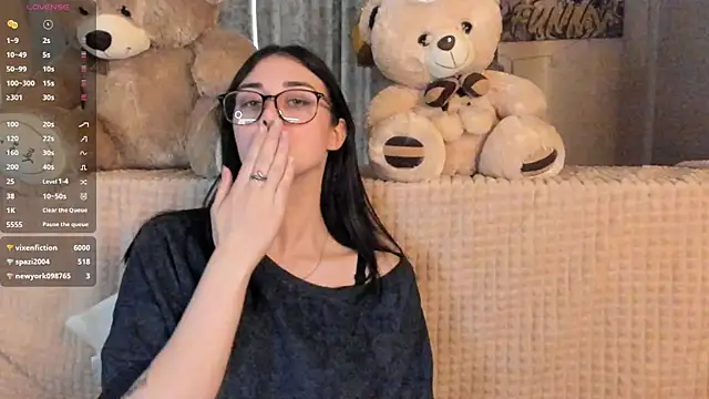 boobsfireee's cam snapshot