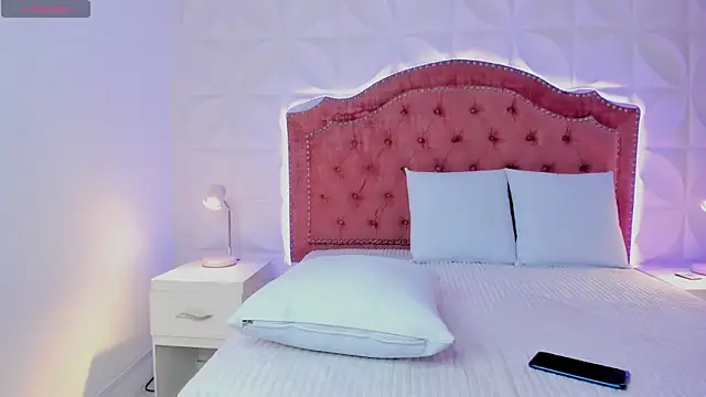 _aurent_sara's cam snapshot