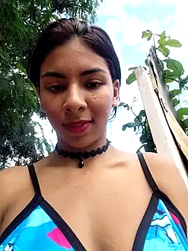 chaparritahot99 live sex cam