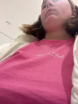 KateBurlesk's cam snapshot