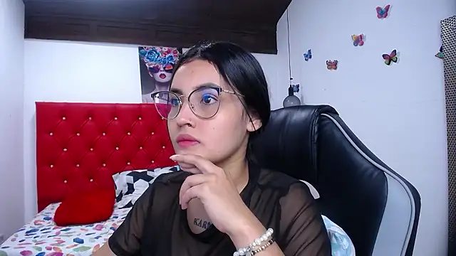 kathe-mills235 live sex cam