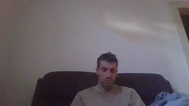 JulioIsHere4you live sex cam