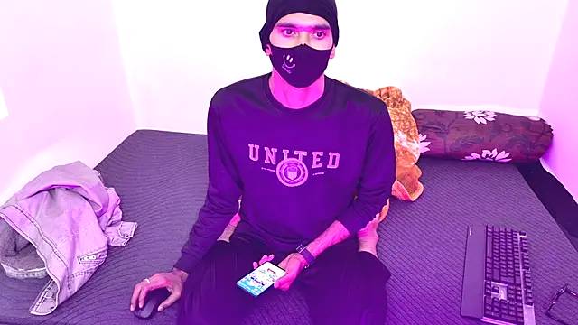 Max_morning_star's cam snapshot