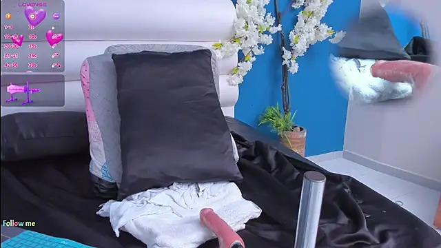 letty_straus live sex cam