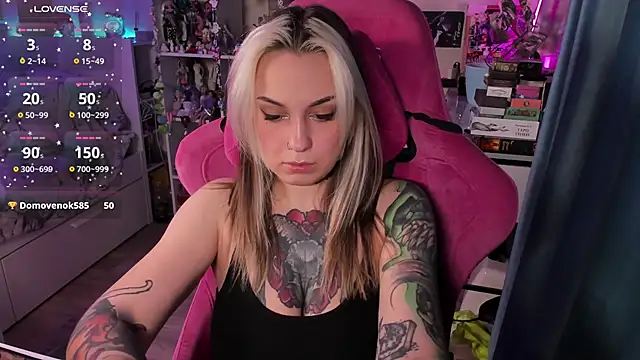 ChloeKohaku live sex cam