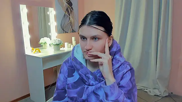 DaniaBimIer's cam snapshot