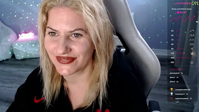 BellaStar84's cam snapshot