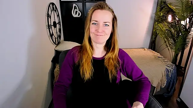 MeggySun's cam snapshot