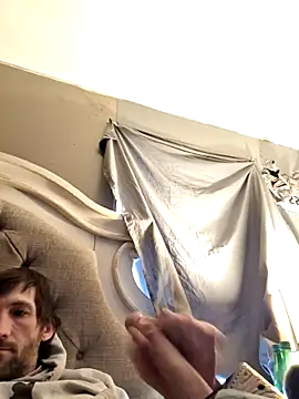 lewis7869's cam snapshot