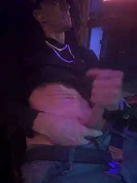 Polaroid_White live sex cam