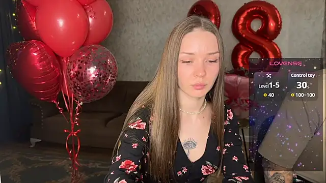 lekfull-kitten live sex cam