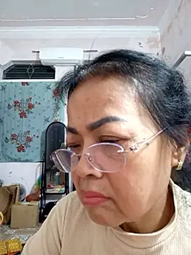 Hotestlove live sex cam