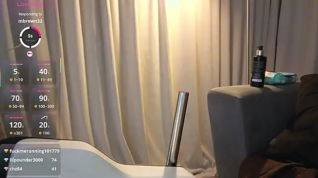 YuliethPetite live sex cam