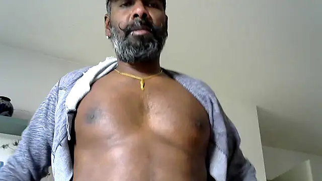 frenchblackc31 live sex cam