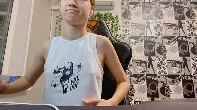 helgicuteness's cam snapshot