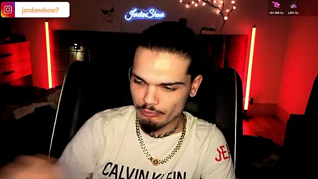 JordanShow live sex cam