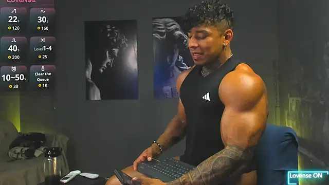 bradley_smith live sex cam