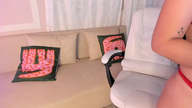 liaamoon_'s cam snapshot