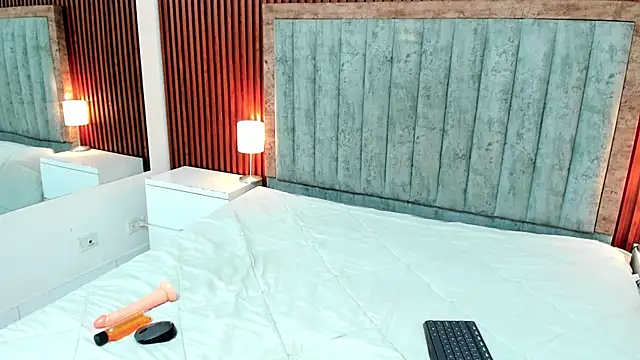 Arianaa_Cooper_'s cam snapshot