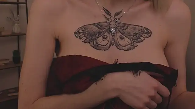 Sonia_Jones's cam snapshot