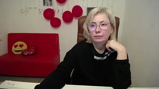 LaurenWishy's cam snapshot