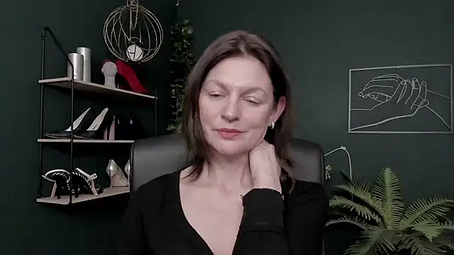 VivianWILD's cam snapshot