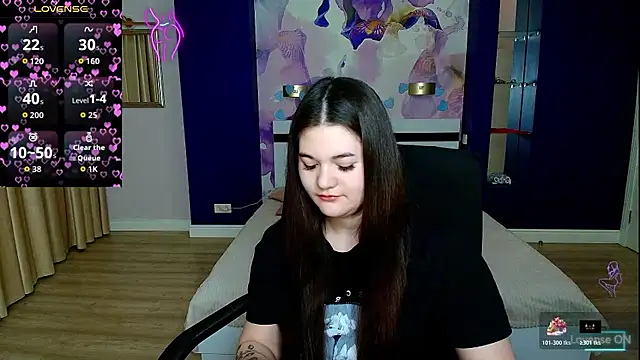 ElinaMils's cam snapshot