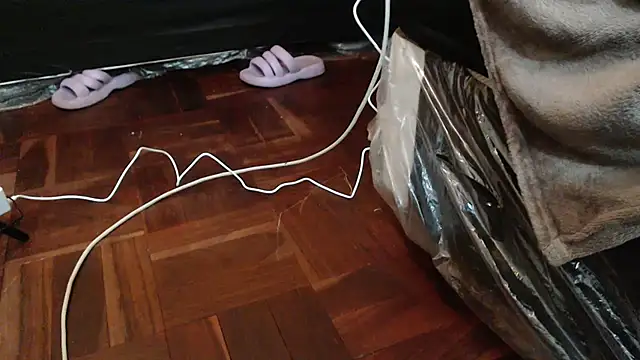 Nina_Skye's cam snapshot