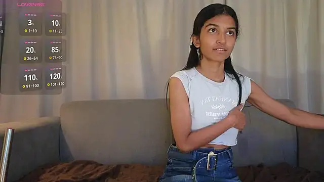 YuliethPetite live sex cam