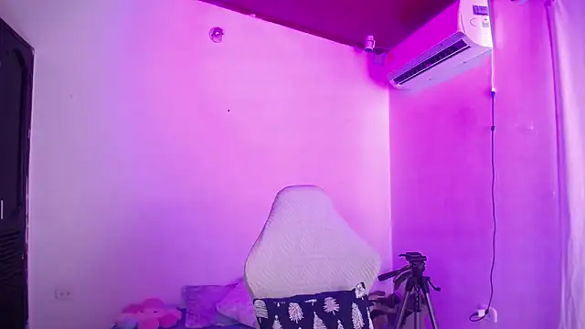 salma_tgn's cam snapshot