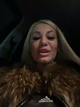 AlmaRusell's cam snapshot