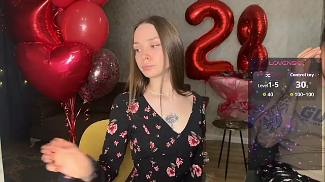 lekfull-kitten live sex cam