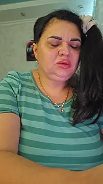 littleRikka live sex cam