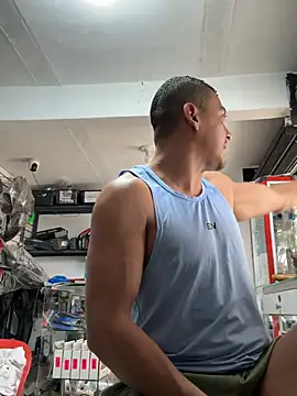 Paul22cm- live sex cam