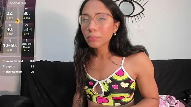 EmilyGomezLS live sex cam