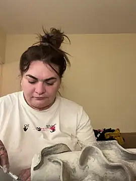 HeyBABYGIRL's cam snapshot