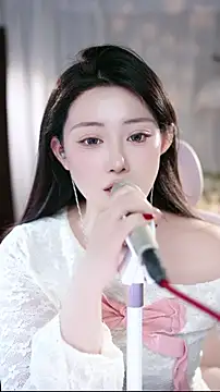 Dou-Dou-er live sex cam