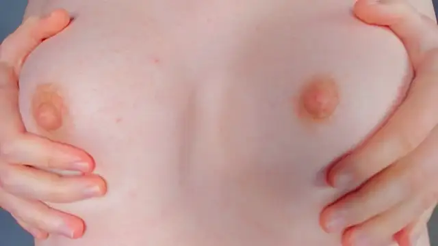 LilianSwall live sex cam