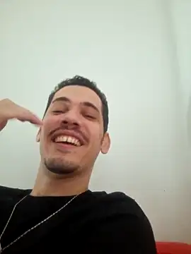 rodrigovianacastelo live sex cam