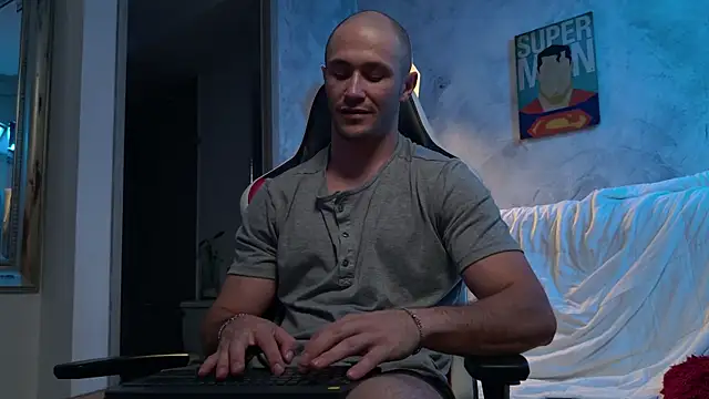 AxelFairchaild live sex cam