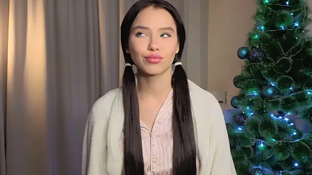 slyshypie live sex cam