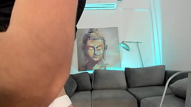 cinnia_'s cam snapshot