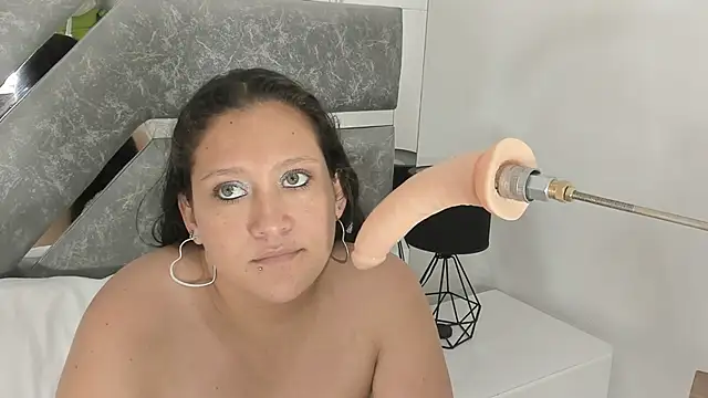 Stacy_Gomez_'s cam snapshot